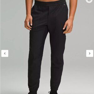 Lulu Lemon License to Train Men's Jogger Medium Black